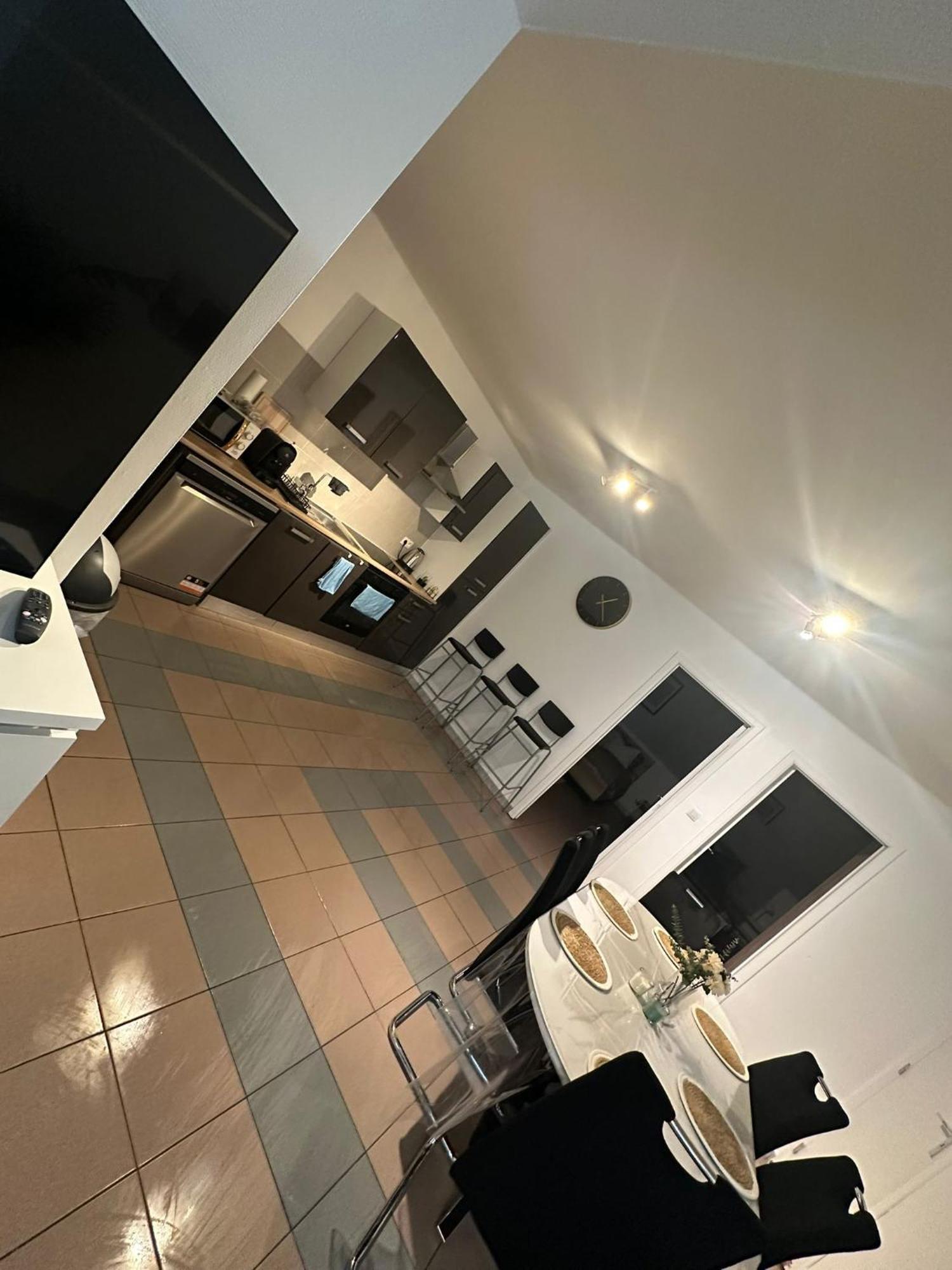 Ferienwohnung La Belle Etoile De Bruxelles Exterior foto